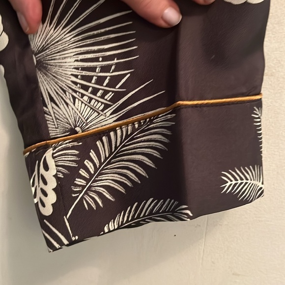 NWOT, 2p, JCrew,charcoal and white flowers with a golden trim around the trim - Picture 5 of 5